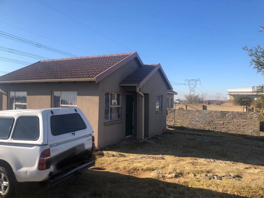  Bedroom Property for Sale in Powerville Gauteng
