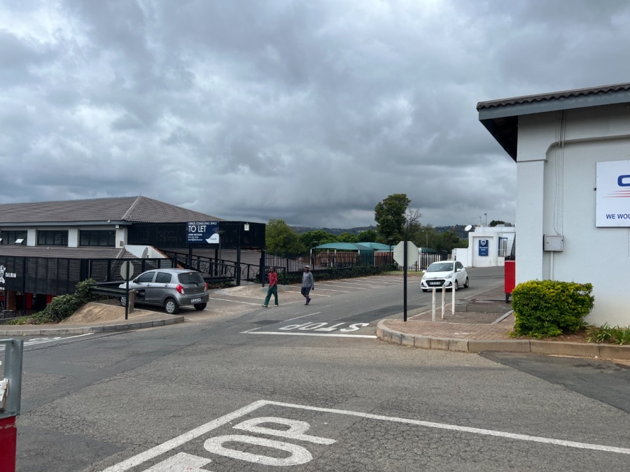 To Let Commercial Property for Rent in Weltevreden Park Gauteng