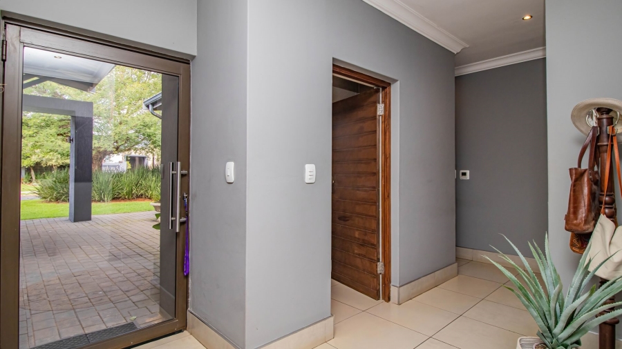 4 Bedroom Property for Sale in Serengeti Lifestyle Estate Gauteng