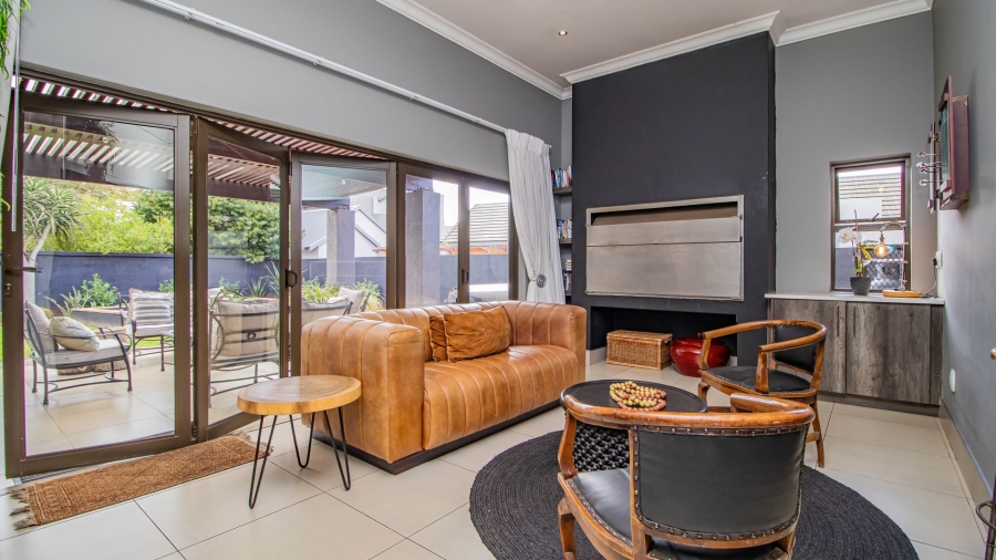 4 Bedroom Property for Sale in Serengeti Lifestyle Estate Gauteng