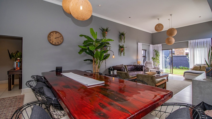 4 Bedroom Property for Sale in Serengeti Lifestyle Estate Gauteng