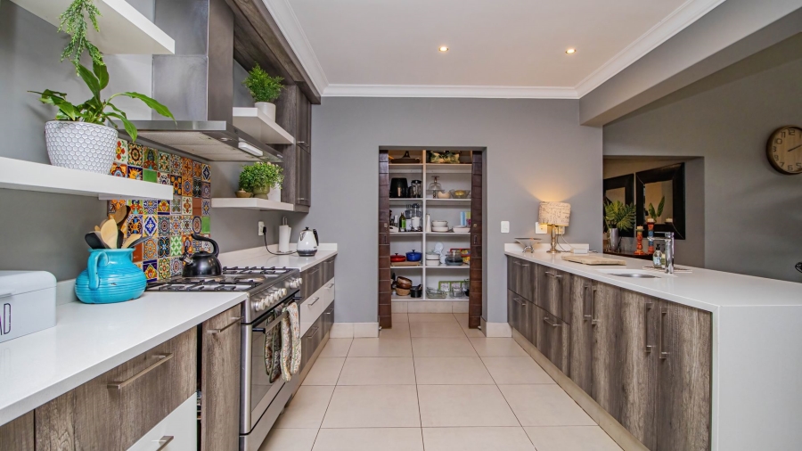 4 Bedroom Property for Sale in Serengeti Lifestyle Estate Gauteng