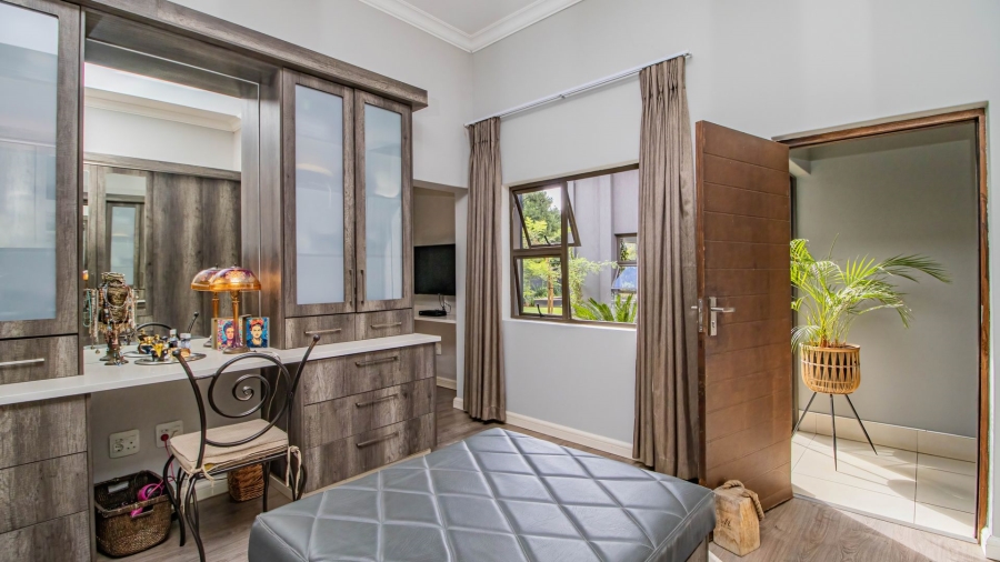 4 Bedroom Property for Sale in Serengeti Lifestyle Estate Gauteng
