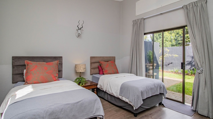 4 Bedroom Property for Sale in Serengeti Lifestyle Estate Gauteng