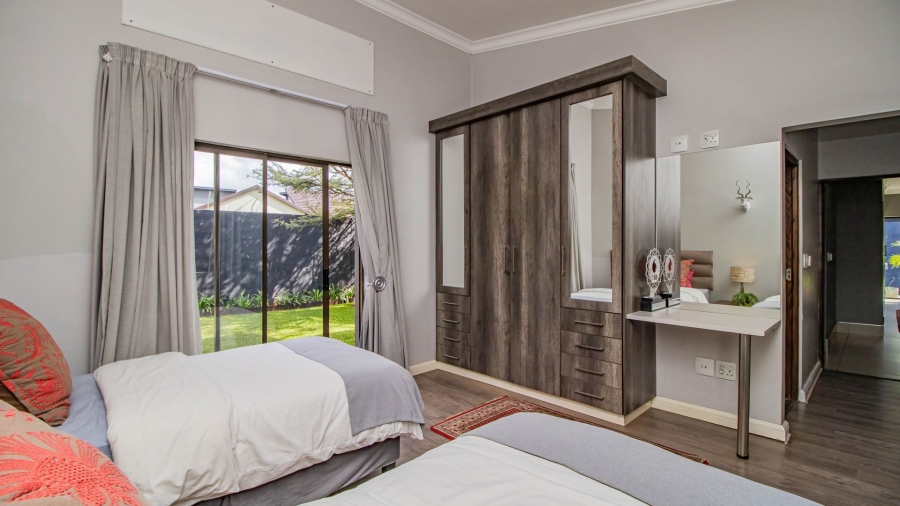 4 Bedroom Property for Sale in Serengeti Lifestyle Estate Gauteng