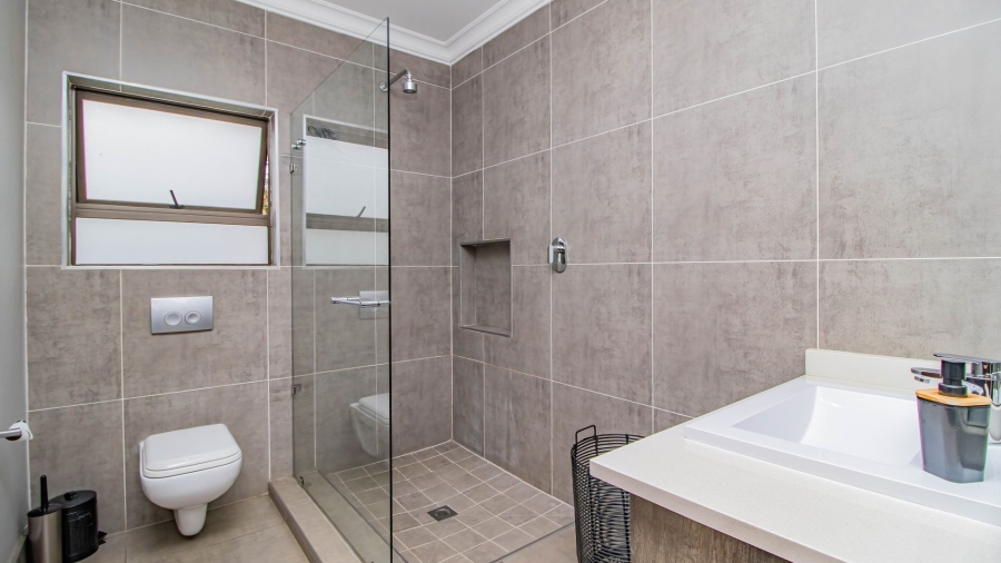 4 Bedroom Property for Sale in Serengeti Lifestyle Estate Gauteng