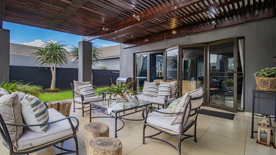 4 Bedroom Property for Sale in Serengeti Lifestyle Estate Gauteng