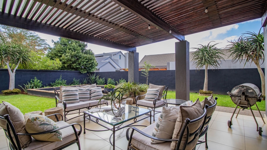 4 Bedroom Property for Sale in Serengeti Lifestyle Estate Gauteng