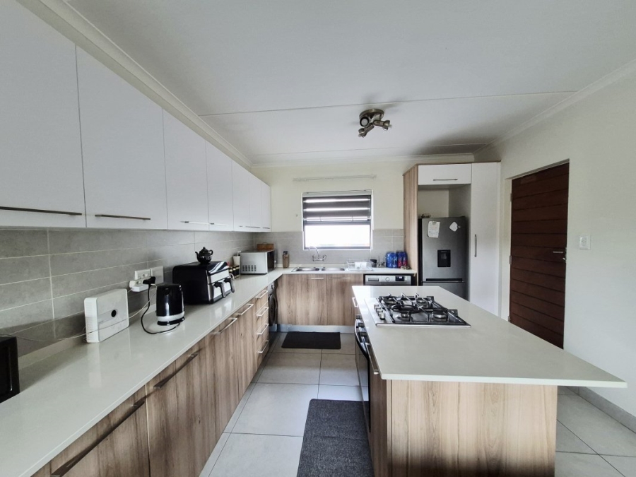 2 Bedroom Property for Sale in Modderfontein Gauteng