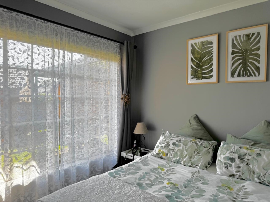 2 Bedroom Property for Sale in Amberfield Gauteng
