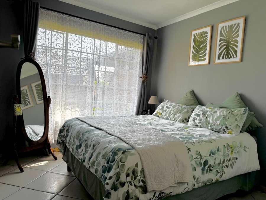 2 Bedroom Property for Sale in Amberfield Gauteng