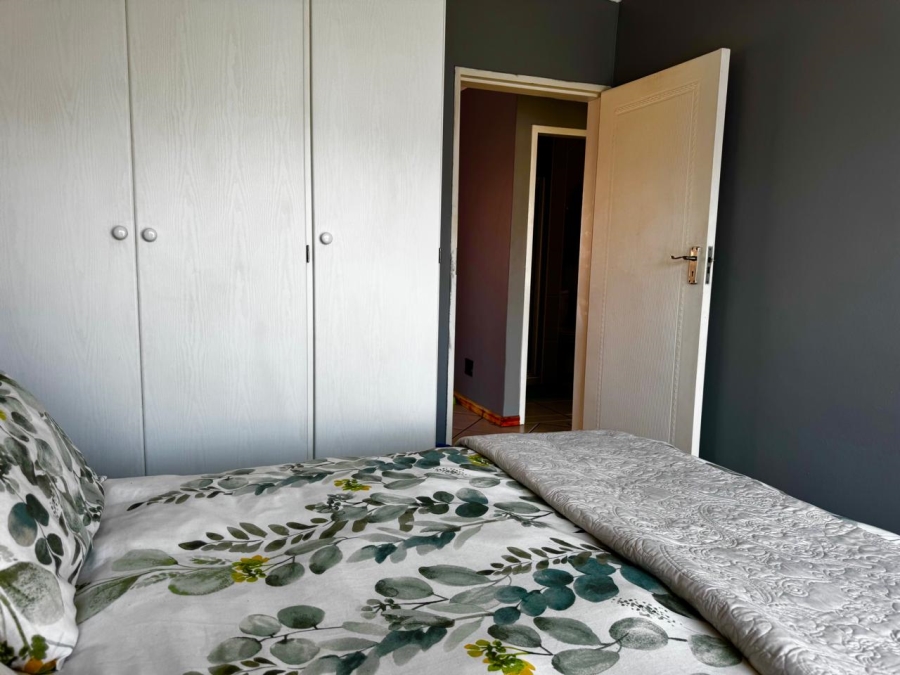 2 Bedroom Property for Sale in Amberfield Gauteng
