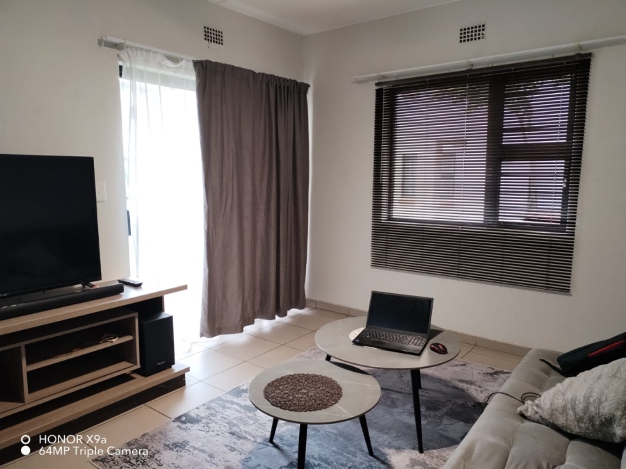 To Let 2 Bedroom Property for Rent in Ravenswood Gauteng