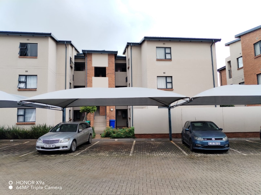 To Let 2 Bedroom Property for Rent in Ravenswood Gauteng