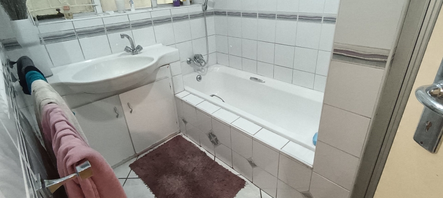 3 Bedroom Property for Sale in Vanderbijlpark SW 1 Gauteng