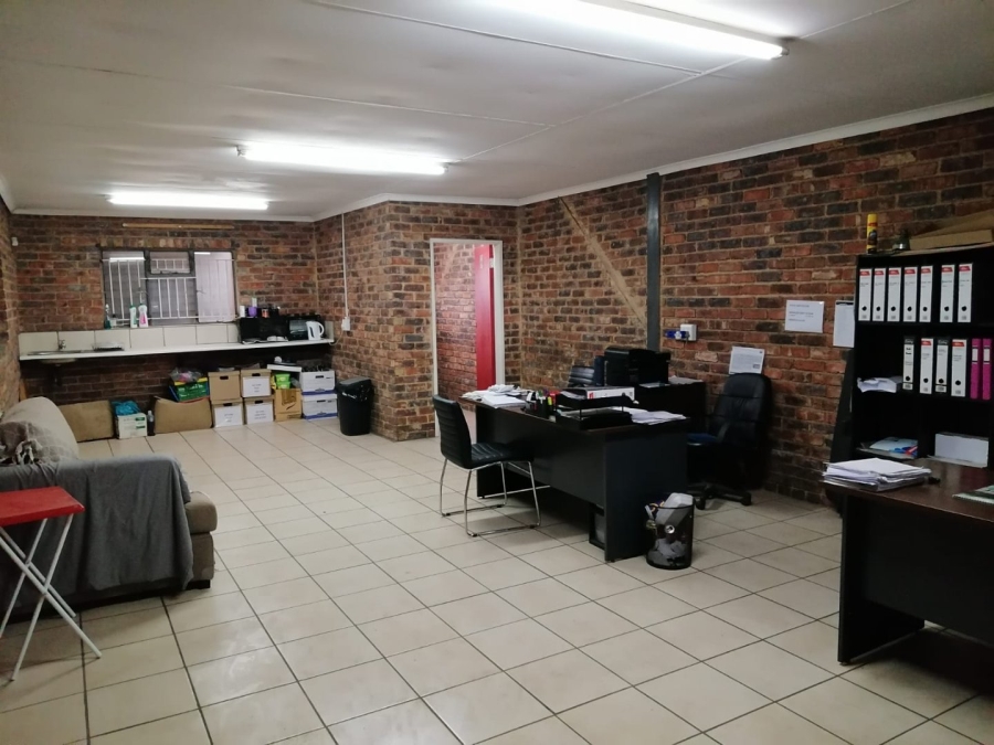 To Let Commercial Property for Rent in Pomona Gauteng