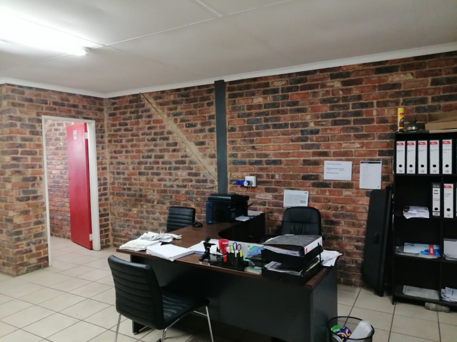 To Let Commercial Property for Rent in Pomona Gauteng