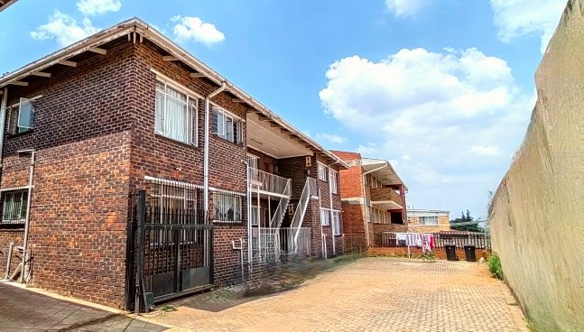 To Let 1 Bedroom Property for Rent in Discovery Gauteng