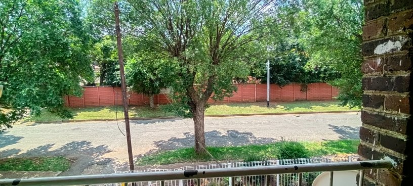 To Let 1 Bedroom Property for Rent in Discovery Gauteng