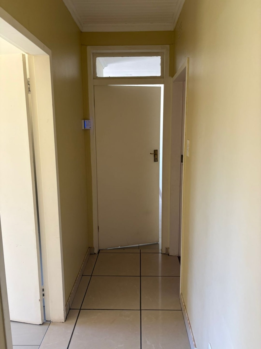 To Let 3 Bedroom Property for Rent in Florida Gauteng