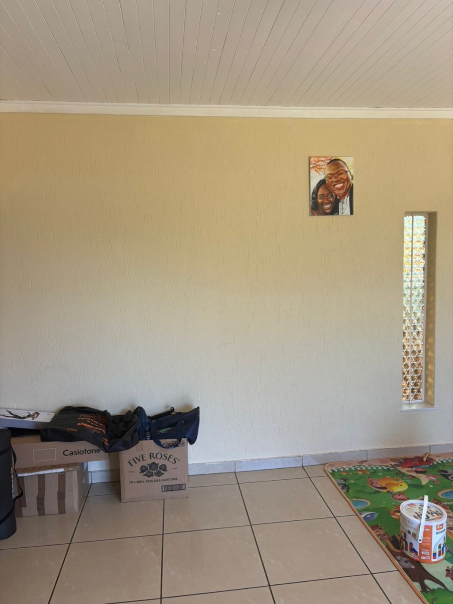 To Let 3 Bedroom Property for Rent in Florida Gauteng