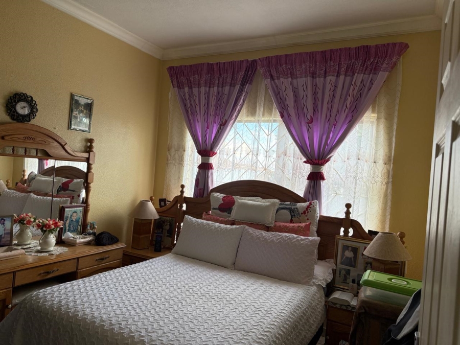 2 Bedroom Property for Sale in Bergsig Gauteng