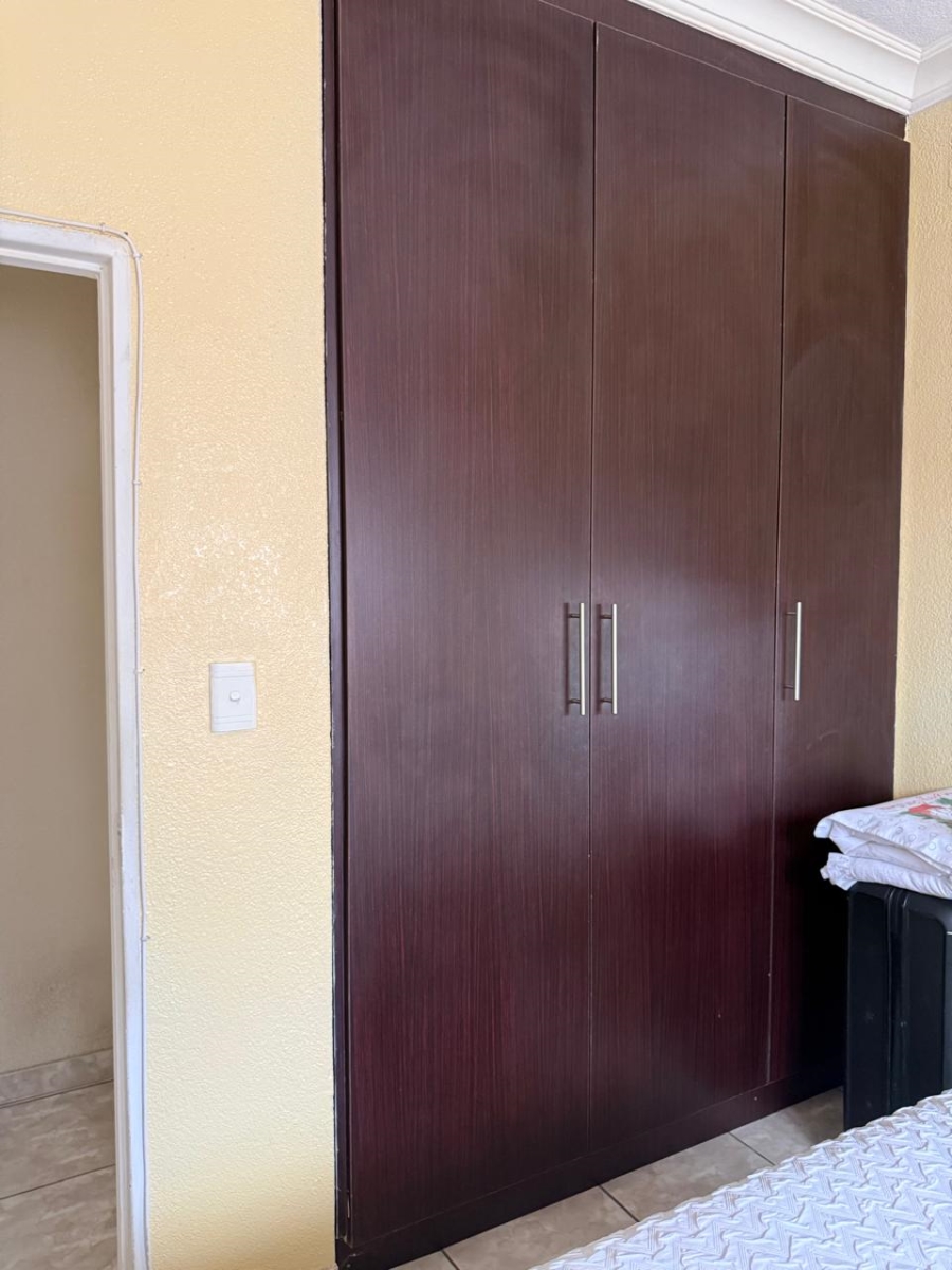 2 Bedroom Property for Sale in Bergsig Gauteng