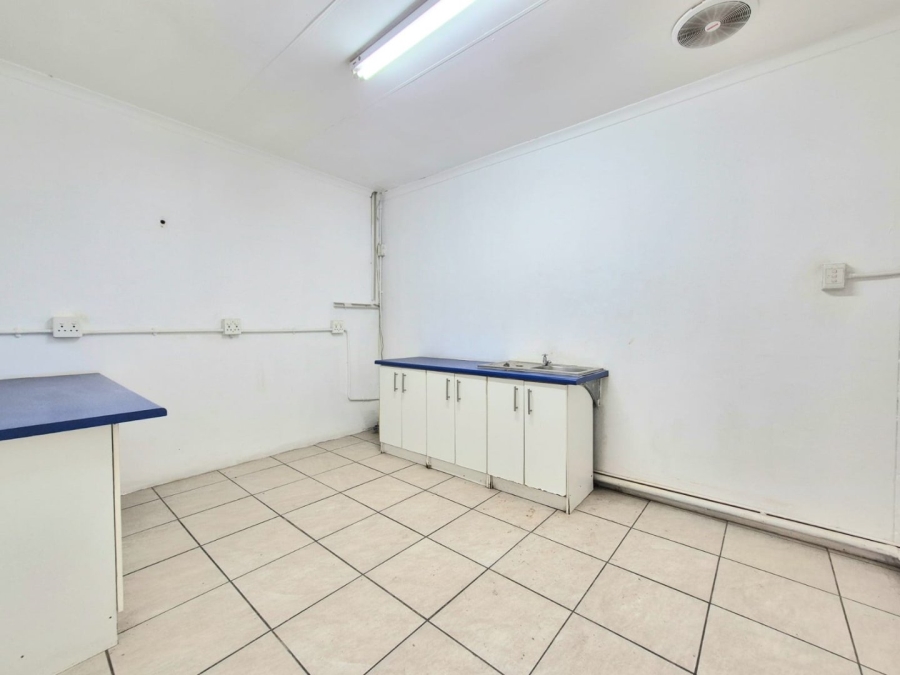To Let Commercial Property for Rent in Eco Park Gauteng