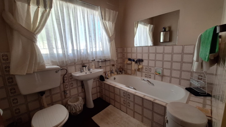 3 Bedroom Property for Sale in Arcon Park Gauteng
