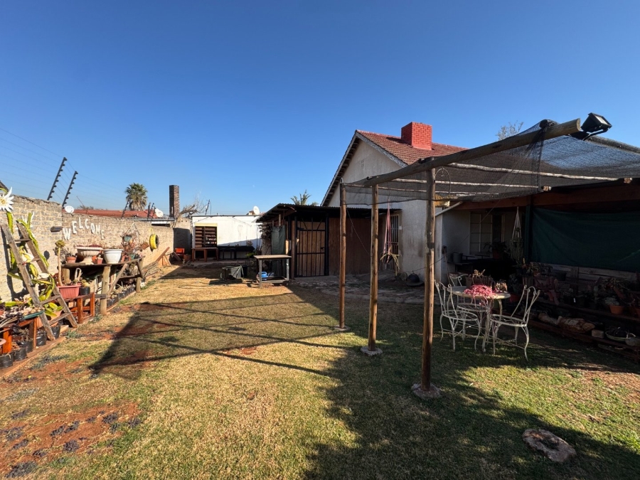 3 Bedroom Property for Sale in Rhodesfield Gauteng