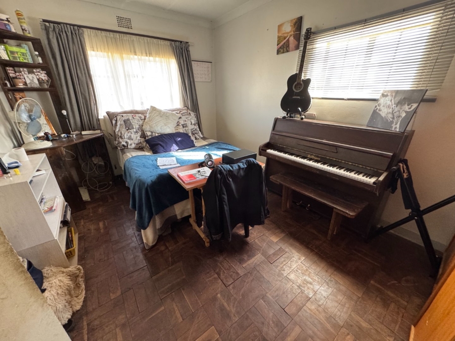 3 Bedroom Property for Sale in Rhodesfield Gauteng