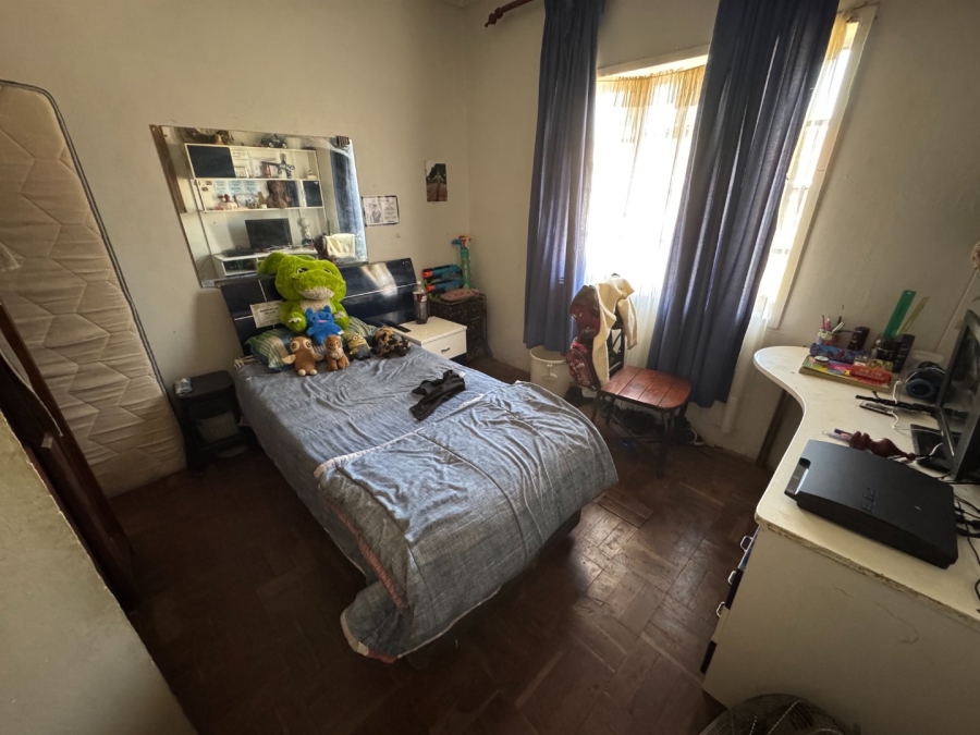 3 Bedroom Property for Sale in Rhodesfield Gauteng