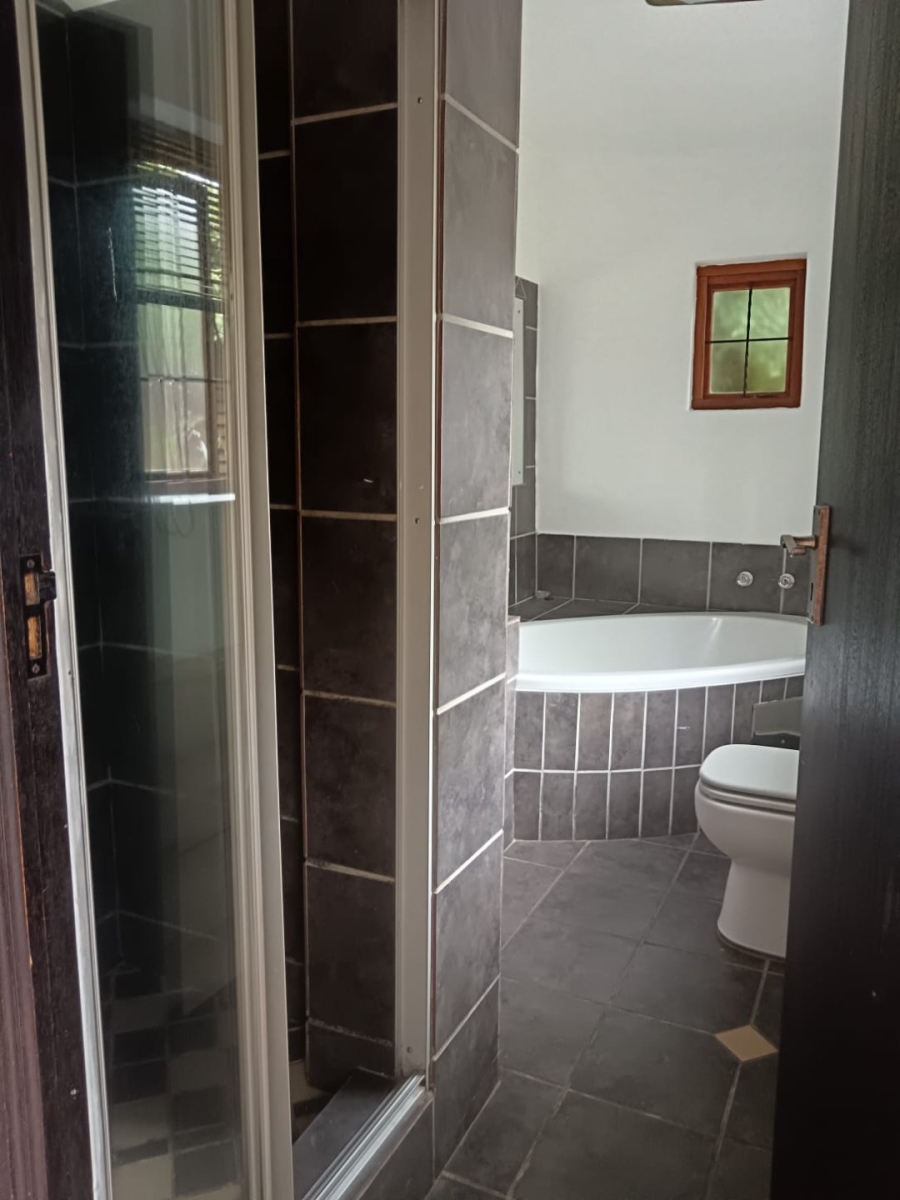 4 Bedroom Property for Sale in Rietondale Gauteng
