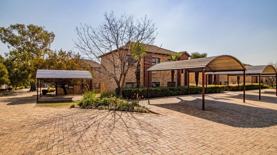 2 Bedroom Property for Sale in Kengies Gauteng