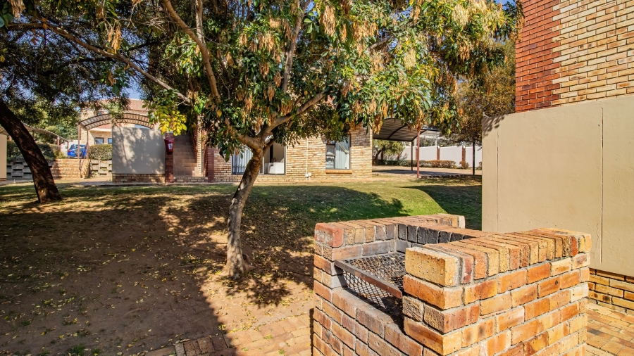 2 Bedroom Property for Sale in Kengies Gauteng