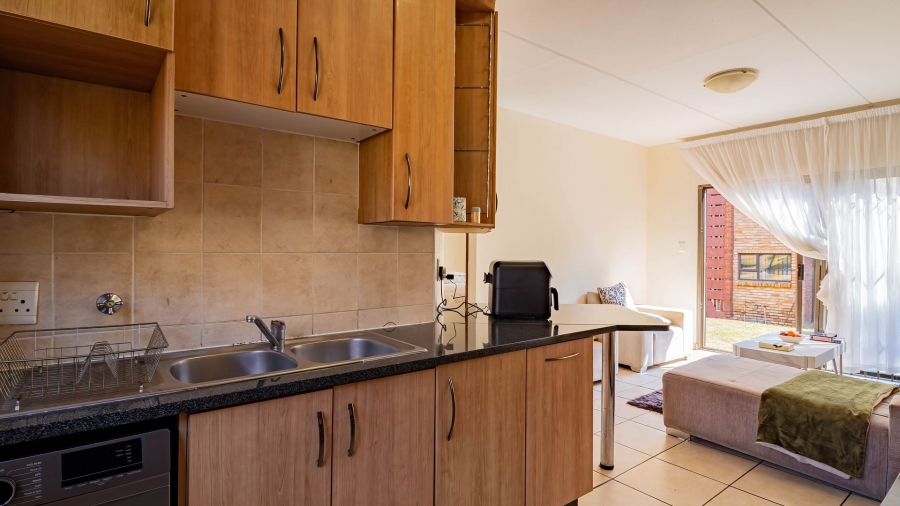 2 Bedroom Property for Sale in Kengies Gauteng