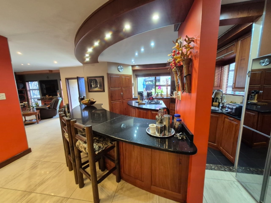 3 Bedroom Property for Sale in Elardus Park Gauteng