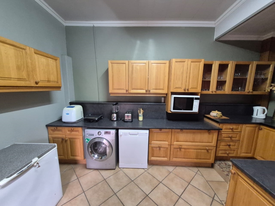 3 Bedroom Property for Sale in Elardus Park Gauteng