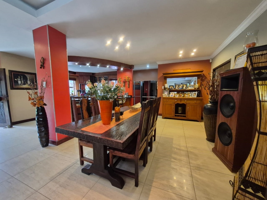 3 Bedroom Property for Sale in Elardus Park Gauteng