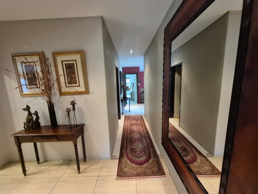 3 Bedroom Property for Sale in Elardus Park Gauteng