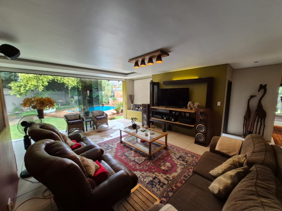 3 Bedroom Property for Sale in Elardus Park Gauteng