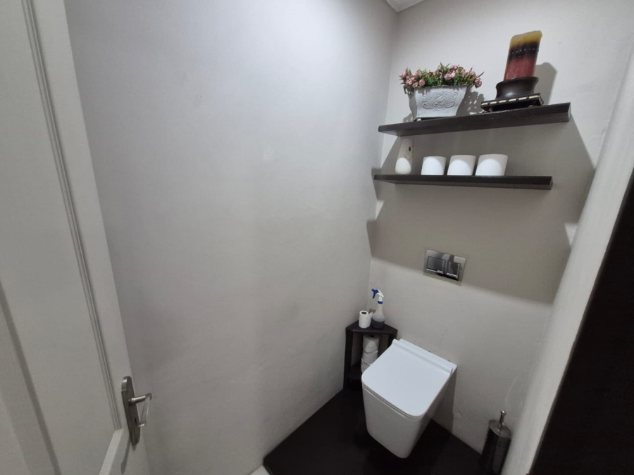 3 Bedroom Property for Sale in Elardus Park Gauteng