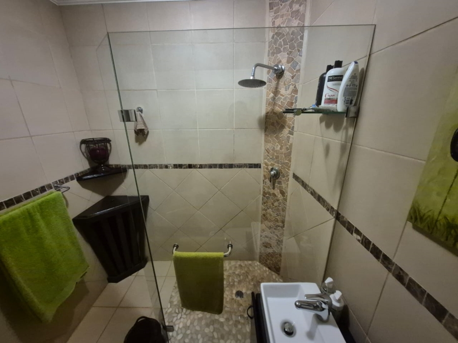 3 Bedroom Property for Sale in Elardus Park Gauteng