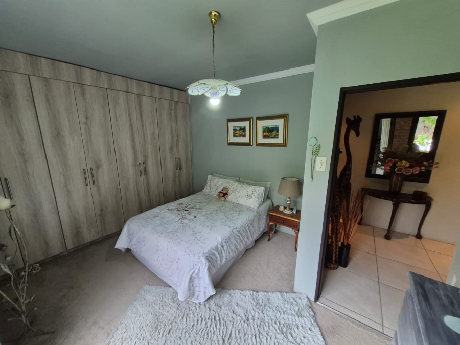 3 Bedroom Property for Sale in Elardus Park Gauteng