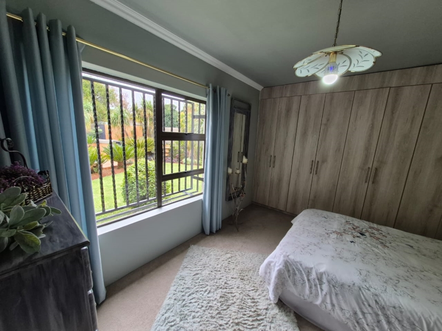 3 Bedroom Property for Sale in Elardus Park Gauteng