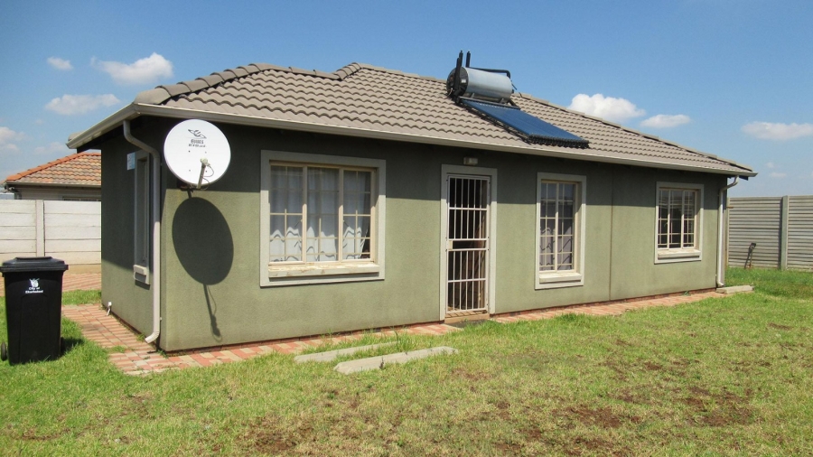3 Bedroom Property for Sale in Sky City Gauteng