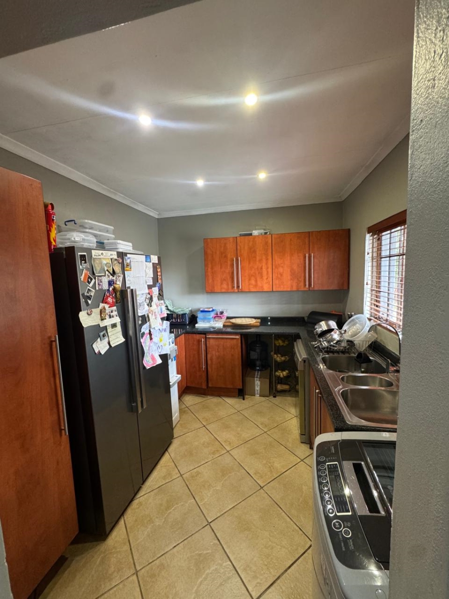 4 Bedroom Property for Sale in Valhalla Gauteng