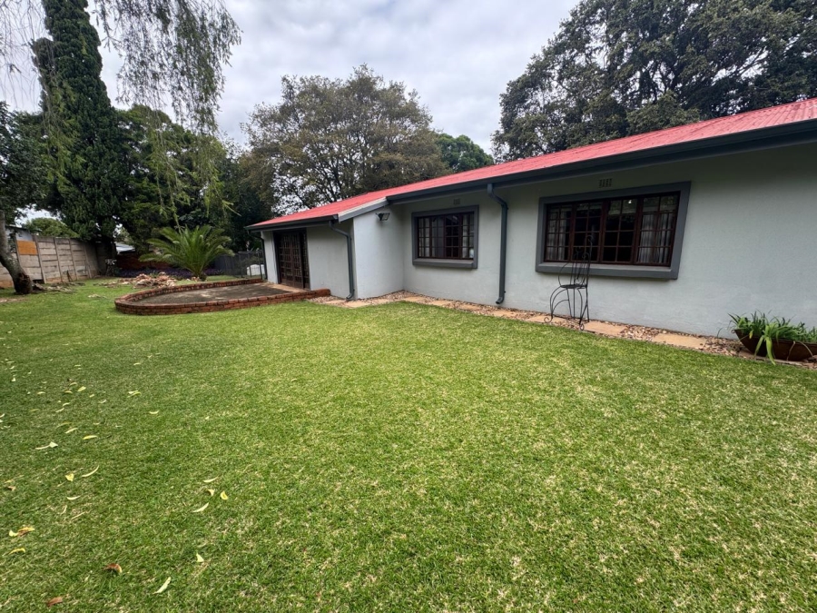 4 Bedroom Property for Sale in Valhalla Gauteng