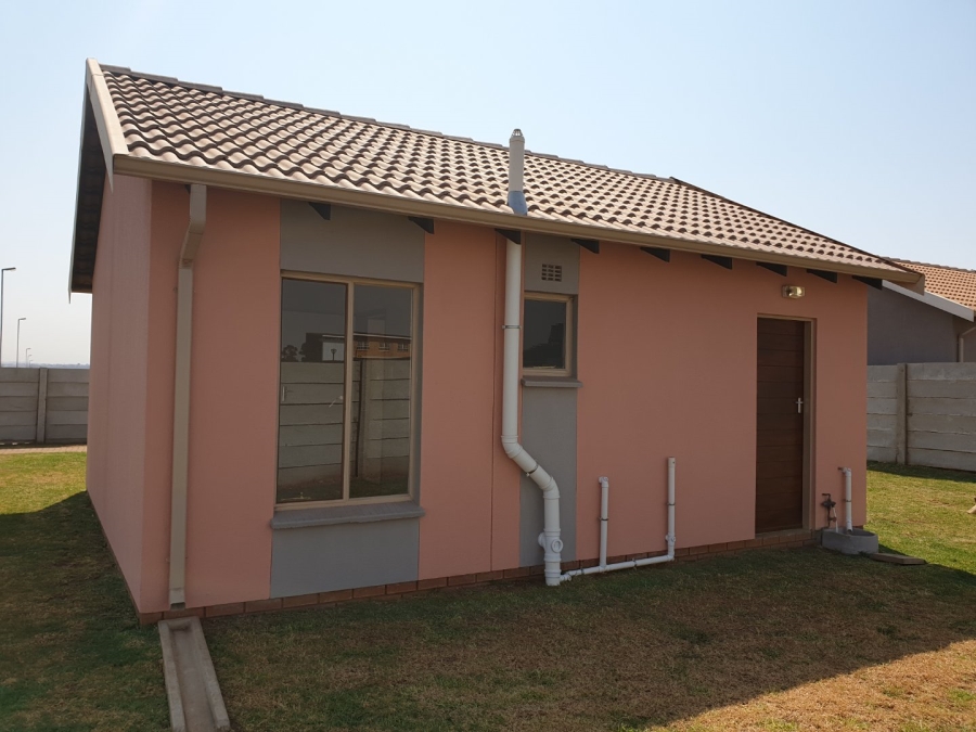 2 Bedroom Property for Sale in Sky City Gauteng