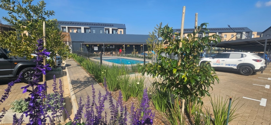 2 Bedroom Property for Sale in Castle Gate Gauteng